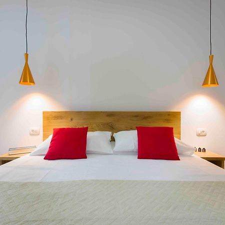 Bulli Croatia Hotell Donji Seget Exteriör bild