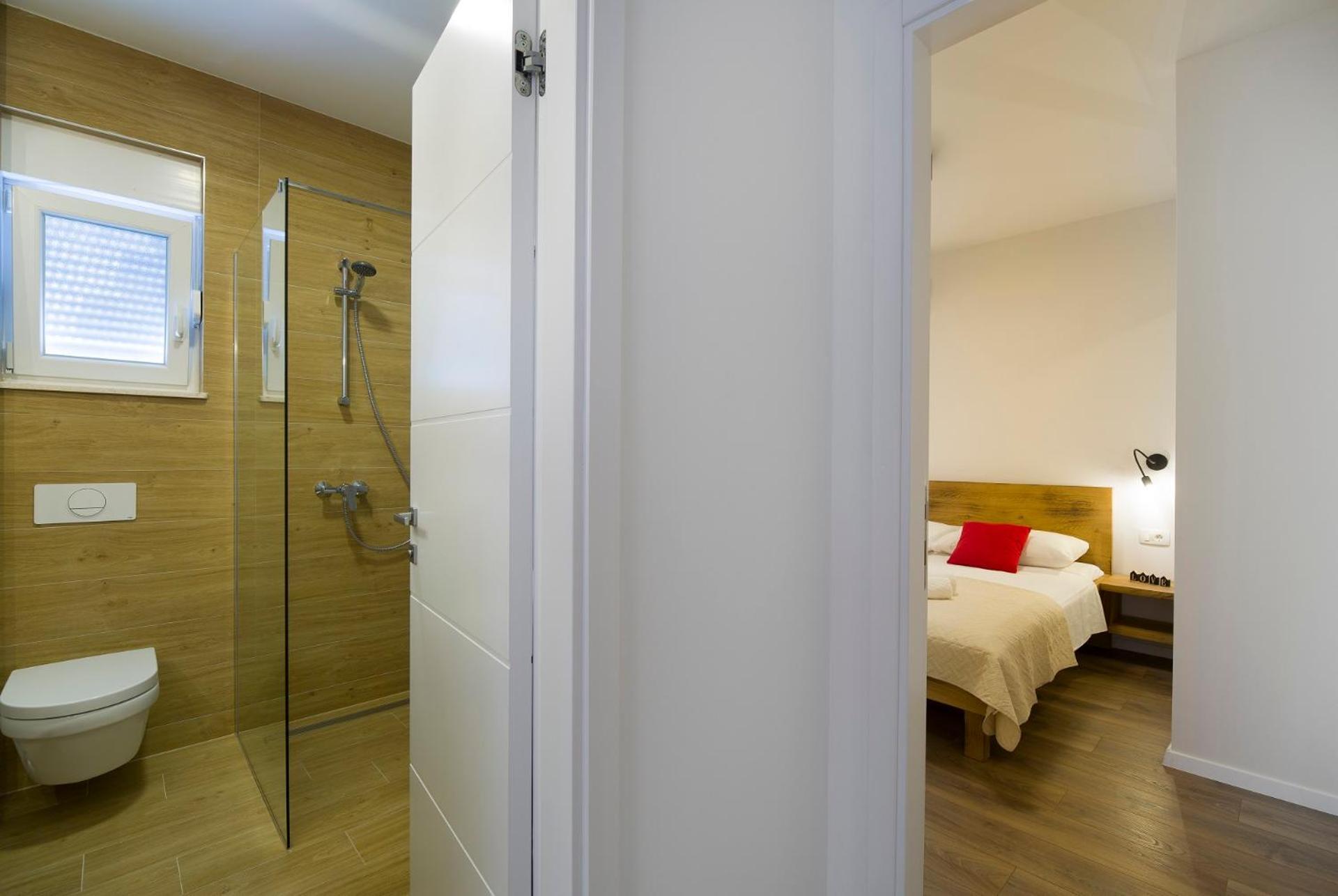 Bulli Croatia Hotell Donji Seget Exteriör bild
